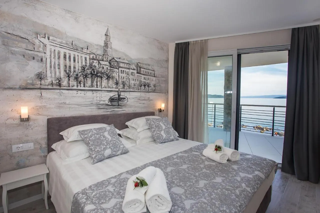 Luxury Beachfront Villa Sea Queen - Kaštela